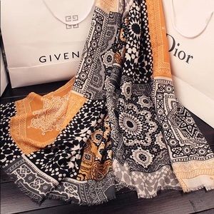 Classic Four Season Scarf - Item #035